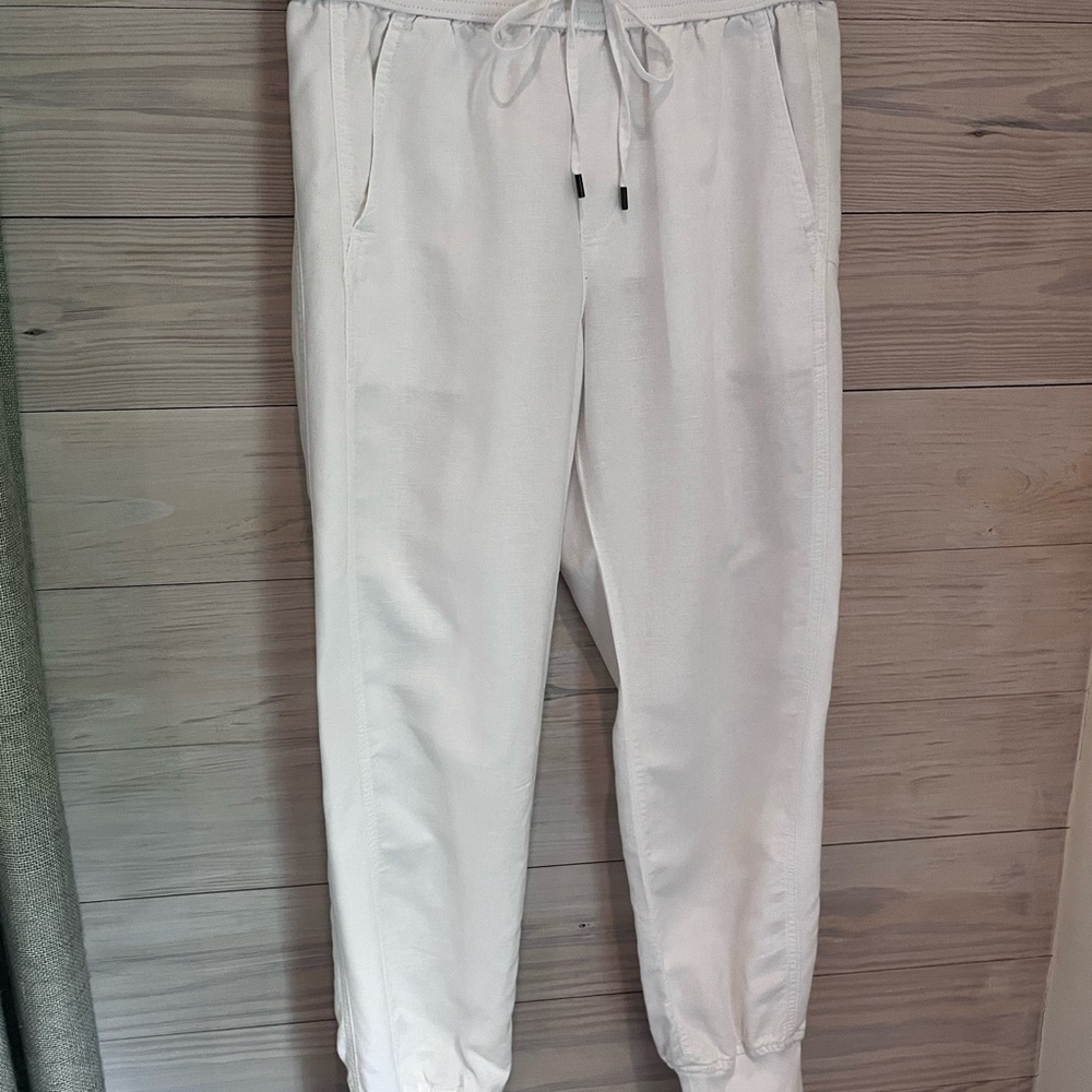 Gap white linen/cotton joggers